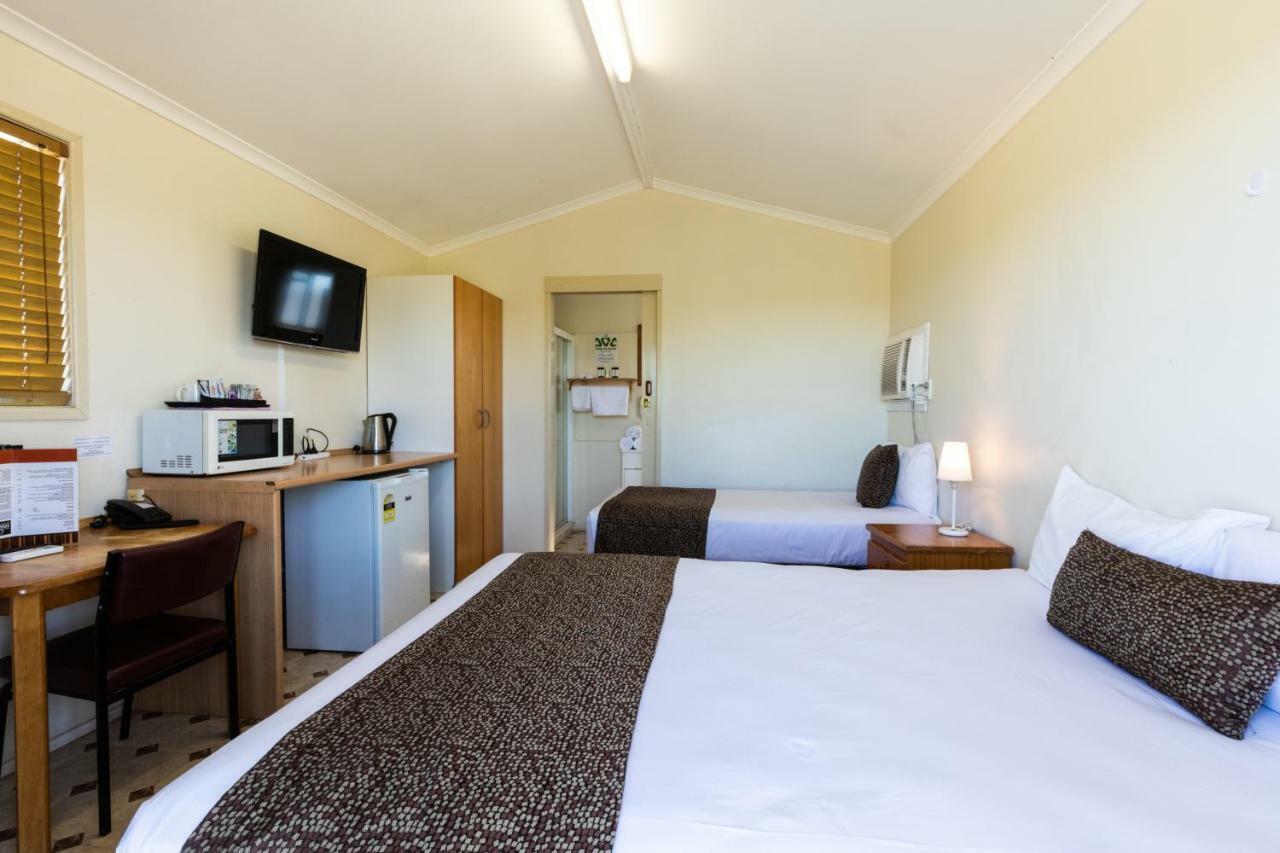 Hotel Settlers Biloela エクステリア 写真